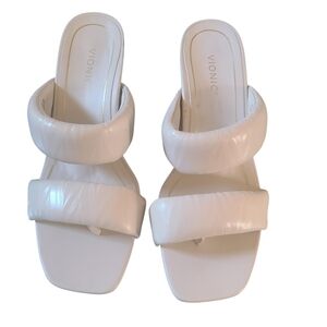 Vionic Emaline Cream Leather Heeled Sandals Size 8 Slip On Orthopedic Comfort